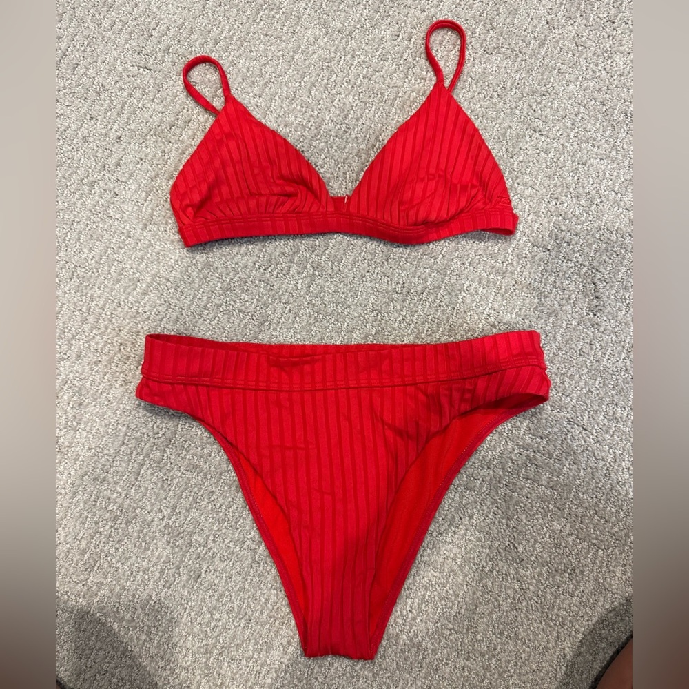 Billabong Red Ribbed Triangle Bikini